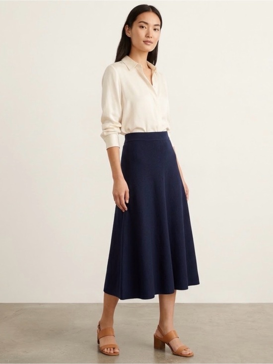 J. Crew Dresses & Skirts - J. Crew Navy Blue 100% Merino Wool Knit Midi Skirt Size 2